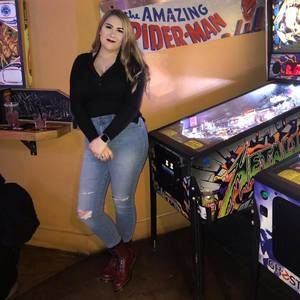 Meet your Posher, Mallory